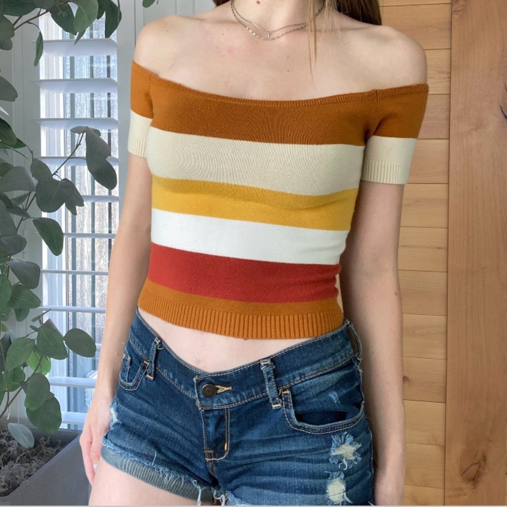 Fall off the shoulder top
